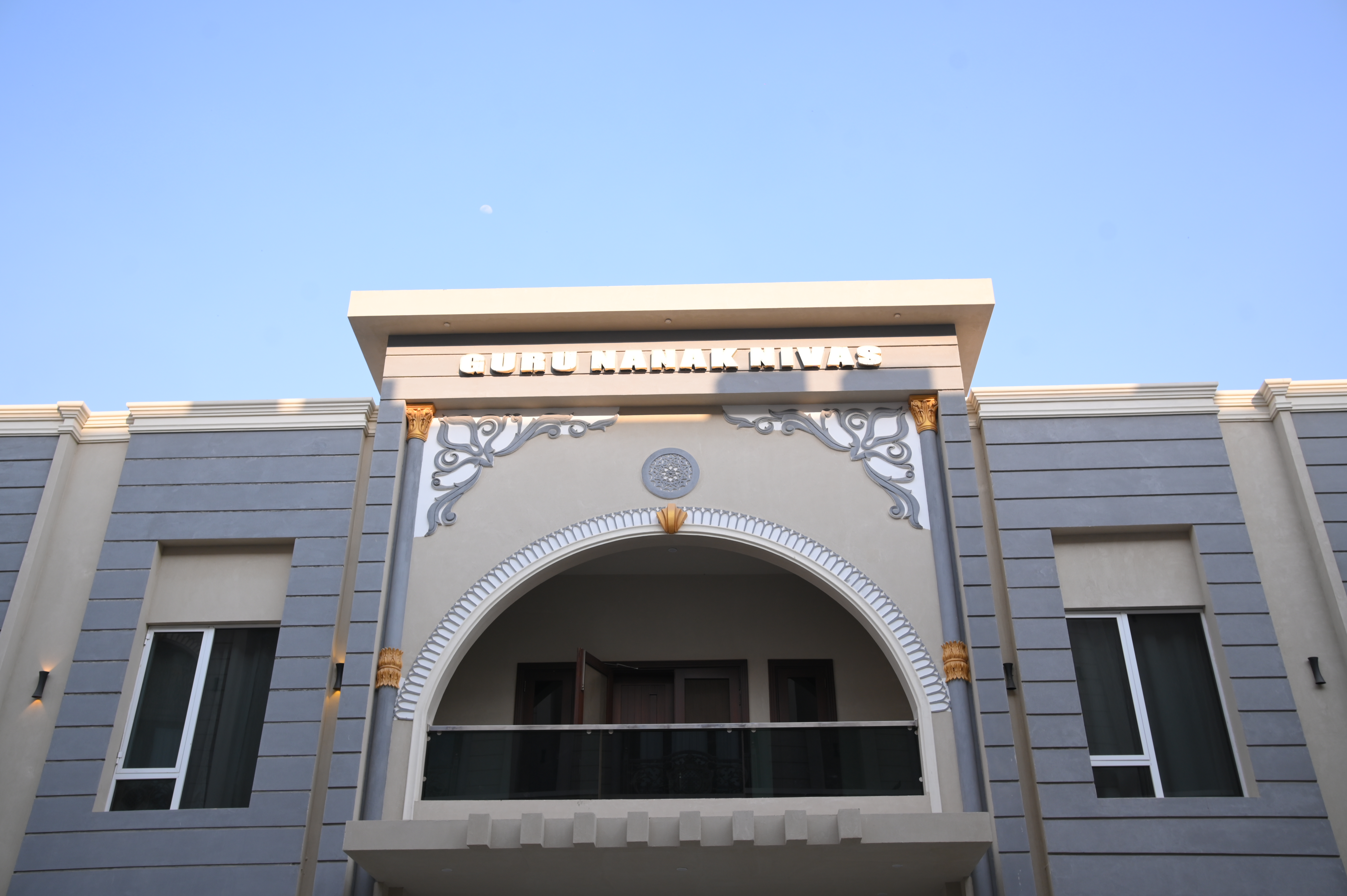 Guru Nanak Nivaas Exterior